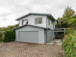 29 Busby Hill, Havelock North, Hastings, Hawke’s Bay New Zealand