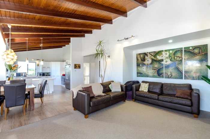 23 Lighthouse Dr, Boyne Island QLD 4680, Australia