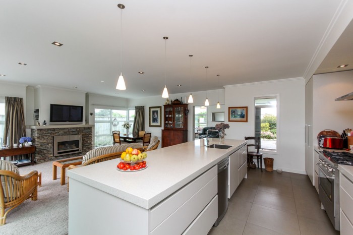 10 St Andrews Parkway, New Plymouth, Taranaki New Zealand