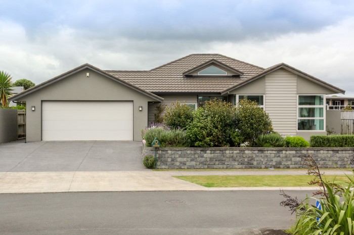 10 St Andrews Parkway, New Plymouth, Taranaki New Zealand