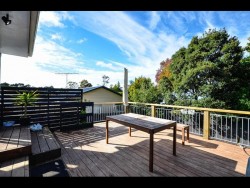 5 Alidade Place, Massey, Waitakere City, Auckland 0614 New Zealand