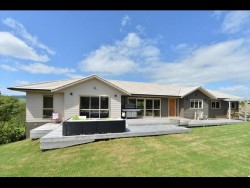 256 Pataua South Road, Parua Bay, Whangarei, Northland New Zealand 0174