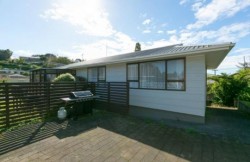 17 Kenmore Street, Westown, New Plymouth, Taranaki, New Zealand