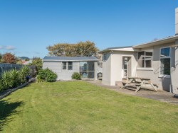 94 Alexander Road, Raumati Beach, Kapiti Coast, Wellington, New Zealand