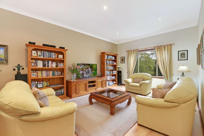 8 Ashleigh Madison Way, Mount Colah, NSW 2079, Australia