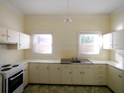 139 Fitzroy Street, Cowra, NSW, Australia