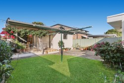 52 Napoleon Street, Mascot, NSW, Australia