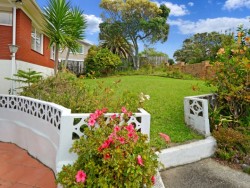 26a Chequers Avenue, Glenfield, North Shore City, Auckland, New Zealand