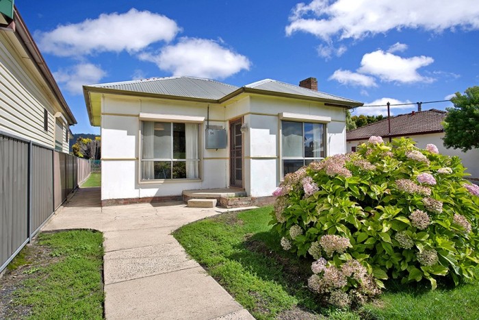 84 Inch Street, Lithgow, NSW 2790, Australia