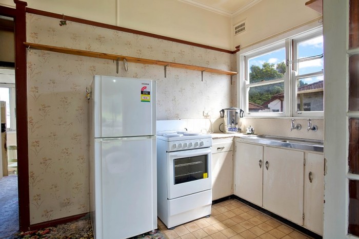 84 Inch Street, Lithgow, NSW 2790, Australia