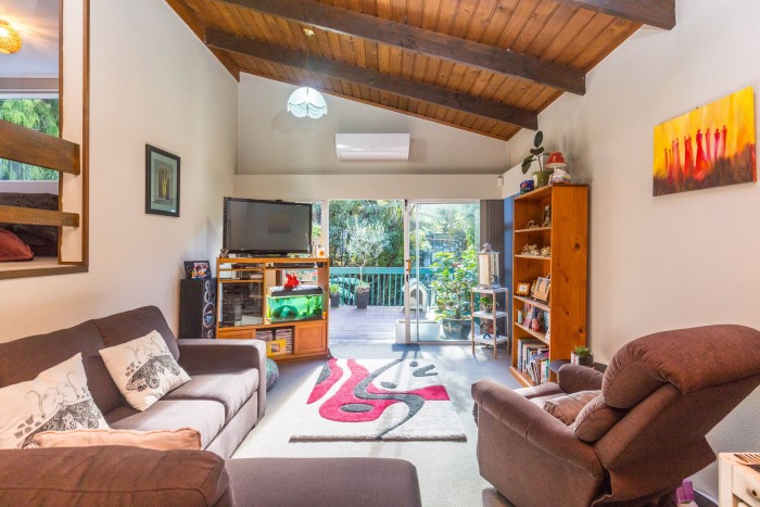 15 Karapiti Place, Glen Eden, Waitakere City, Auckland, New Zealand