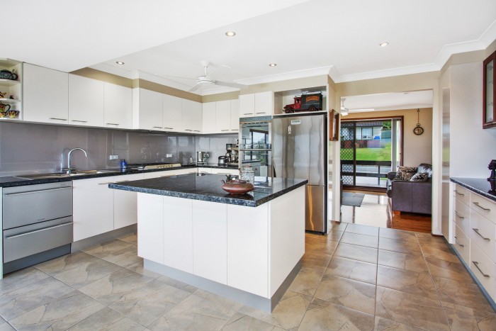 54 Oxley Avenue, Kiama Downs, NSW 2533, Australia
