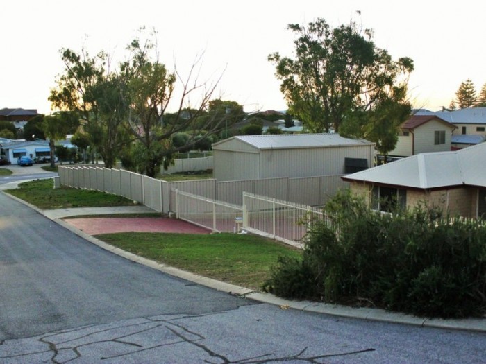 24 Challenger Rd, Madora Bay, WA 6210, Australia