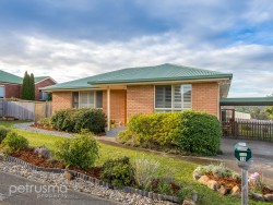 6 Corsair Pl, Huntingfield, TAS 7055, Australia