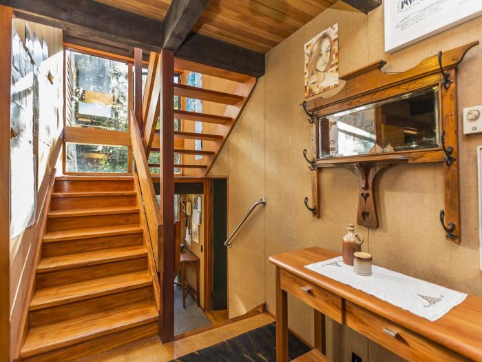 77 Wyndham Road, Pinehaven, Upper Hutt, Wellington