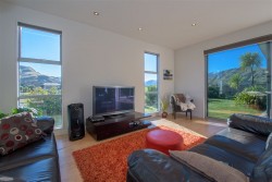 7 Nerin Square, Lake Hayes Estate, Queenstown, Otago, New Zealand