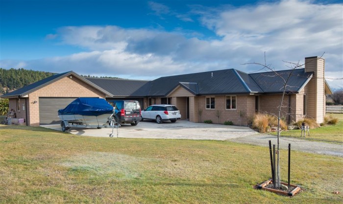 13 Harris Place, Luggate, Wanaka, Otago, New Zealand