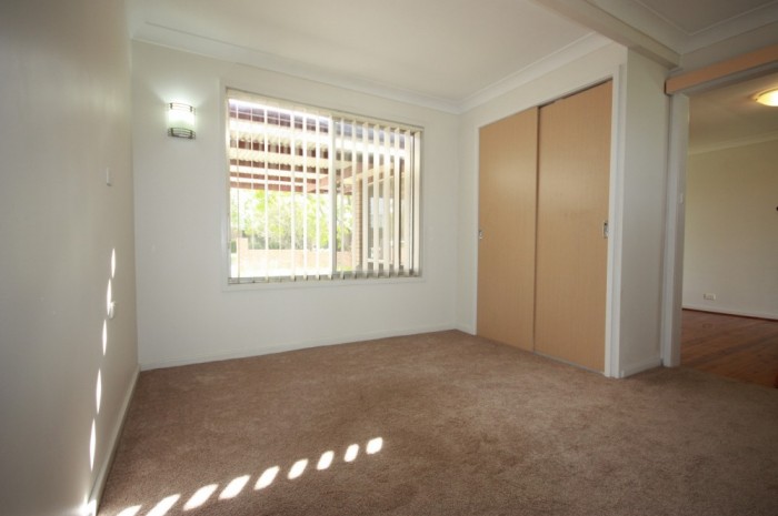 37 Wakehurst Crescent, Singleton Heights, NSW 2330, Australia