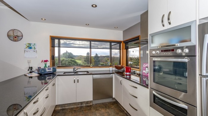 6 Happy Home Road, Westmorland, Christchurch City, Canterbury
