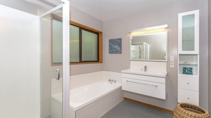 6 Happy Home Road, Westmorland, Christchurch City, Canterbury