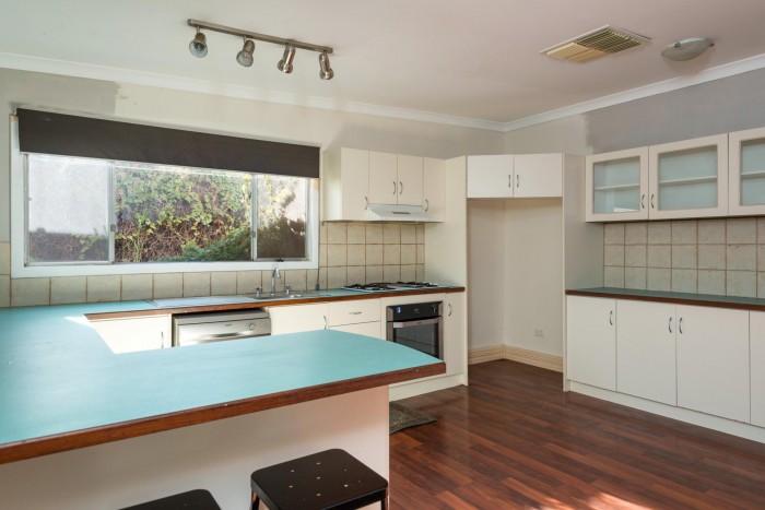 90 Addis Street, Lamington. WA 6430, Australia