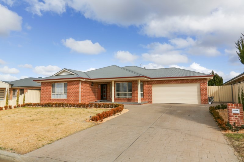 21 Gillmartin Drive, Griffith NSW 2680, Australia Property Real