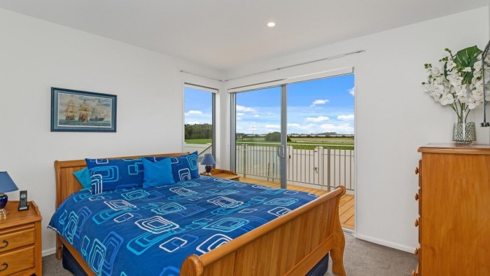 52 Mccormacks Bay Rd, Mount Pleasant, Christchurch 8081, New Zealand