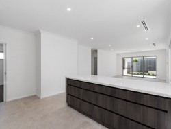 7 Corbett St, Scarborough WA 6019, Australia