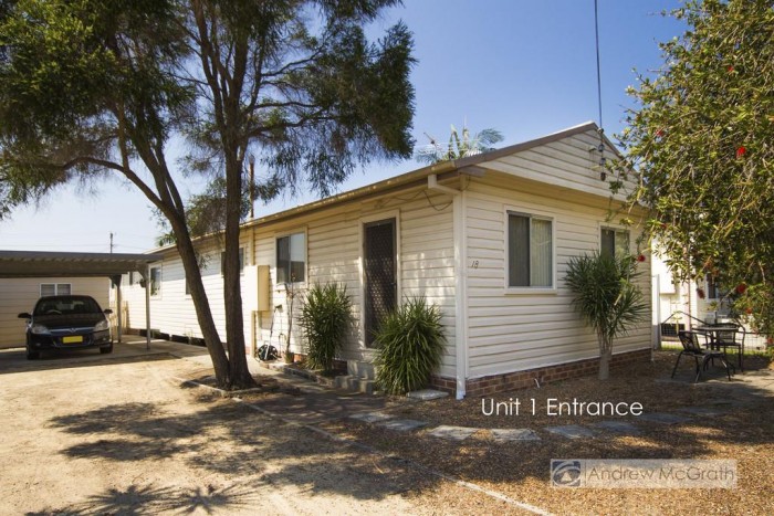 18 Haddon Cres, Marks Point NSW 2280, Australia