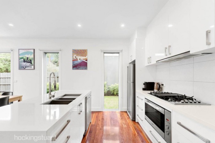 16 Niki Ct, Bentleigh East VIC 3165, Australia
