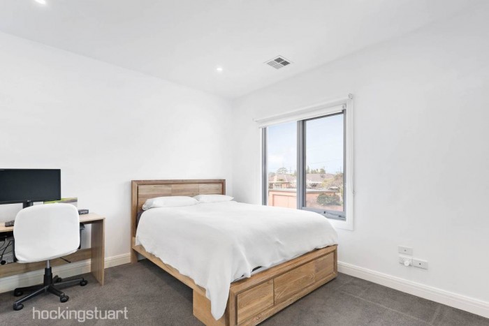 16 Niki Ct, Bentleigh East VIC 3165, Australia