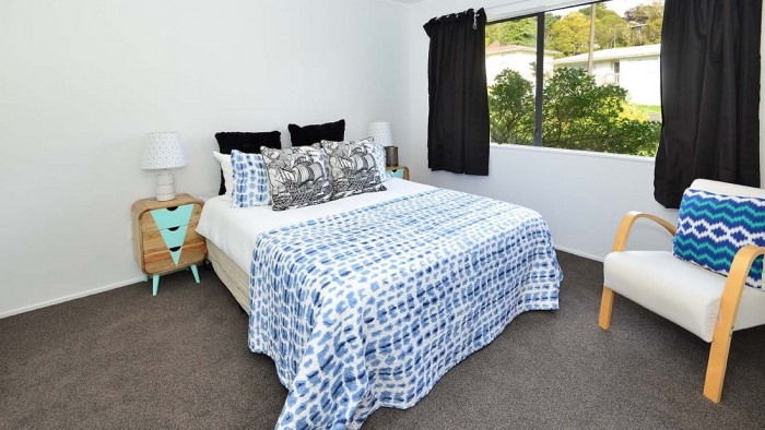 23 Sispara Pl, Beach Haven, Auckland 0626, New Zealand