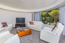 54 Unit F Marsden Road, Paihia 0200, New Zealand