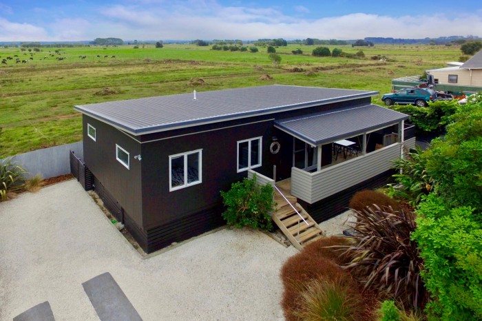 180A Pukehina Parade, Pukehina, Western Bay Of Plenty 3119 New Zealand