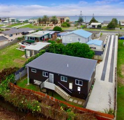 180A Pukehina Parade, Pukehina, Western Bay Of Plenty 3119 New Zealand