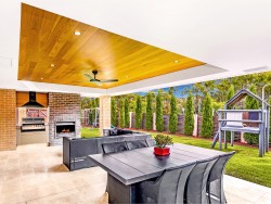 2 Boswell Street, Helensburgh, NSW 2508, Australia