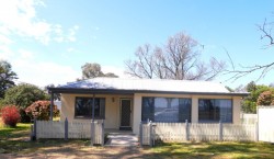 4 Graham Street, Noonbinna, NSW, Australia