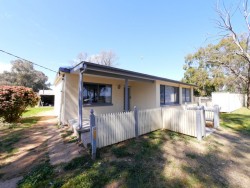 4 Graham Street, Noonbinna, NSW, Australia