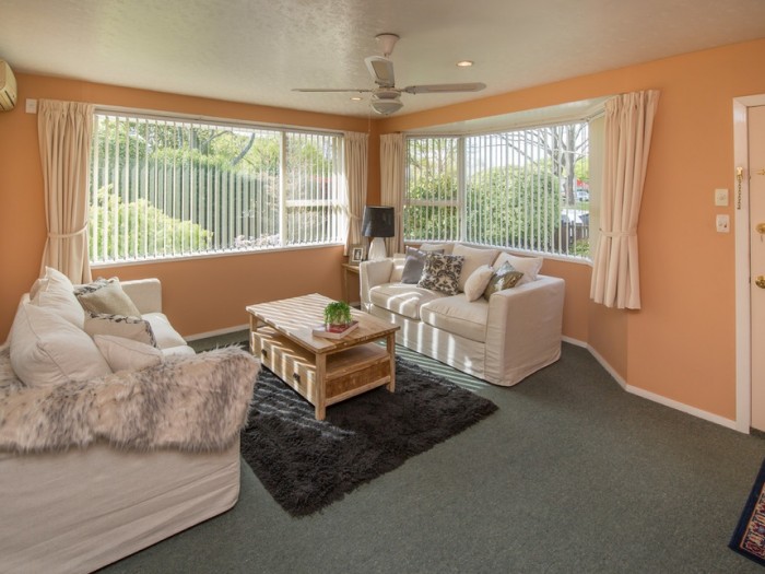 2/1 Raleigh Street, Bishopdale, Christchurch city, Canterbury, New Zealand