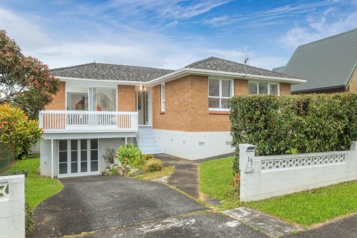 15 Cherry Road, Bucklands Beach, Manukau , Auckland, New Zealand