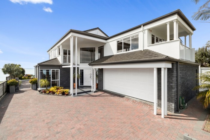 44 Clovelly Road, Bucklands Beach, Manukau 2012 Auckland, New Zealand