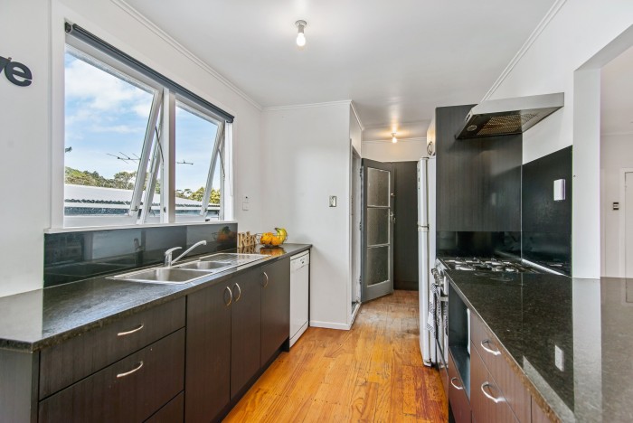 9 Ivy Place, Birkdale, North Shore City 0626, Auckland, New Zealand