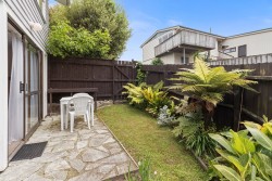 42 Kimber Hall Avenue, Mount Roskill, Auckland City 1041, New Zealand