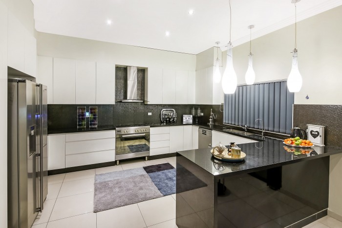 8 Mountview Avenue, Chester Hill, NSW 2162