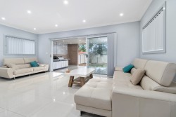 15A Templeton Crescent, Moorebank, NSW 2170, Australia