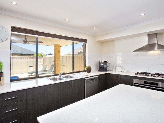 32 Barbarossa Dr, Caversham WA 6055, Australia