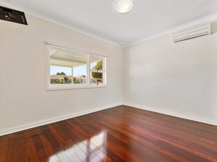 50 Halvorson Rd, Morley WA 6062, Australia