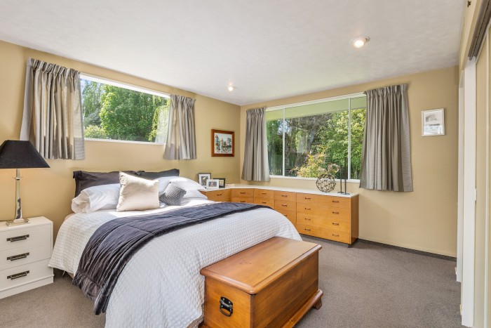 578 Harewood Road, Harewood, Christchurch City 8041, New Zealand