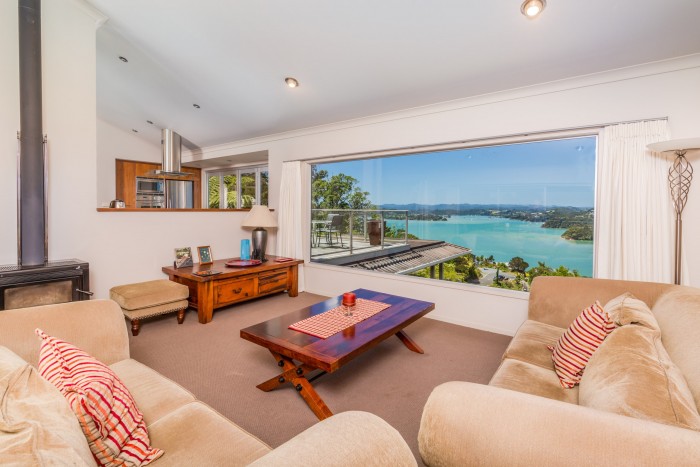 16 Panorama (Binnie) Street, Paihia, Far North District 0200, New Zealand