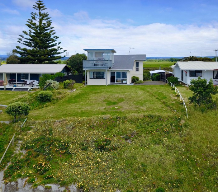 281 Pukehina Parade, Pukehina, Western Bay Of Plenty District 3186, New Zealand